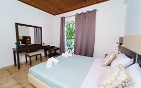 Mayo Rooms Zakynthos
